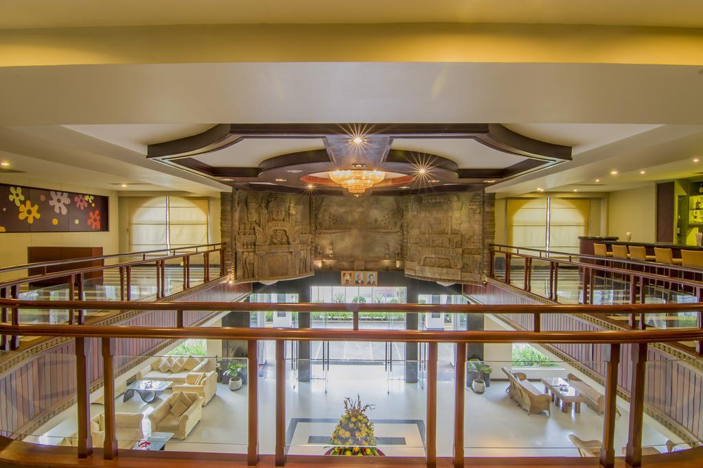 Angkor Riviera Hotel Siem Reap Exterior foto
