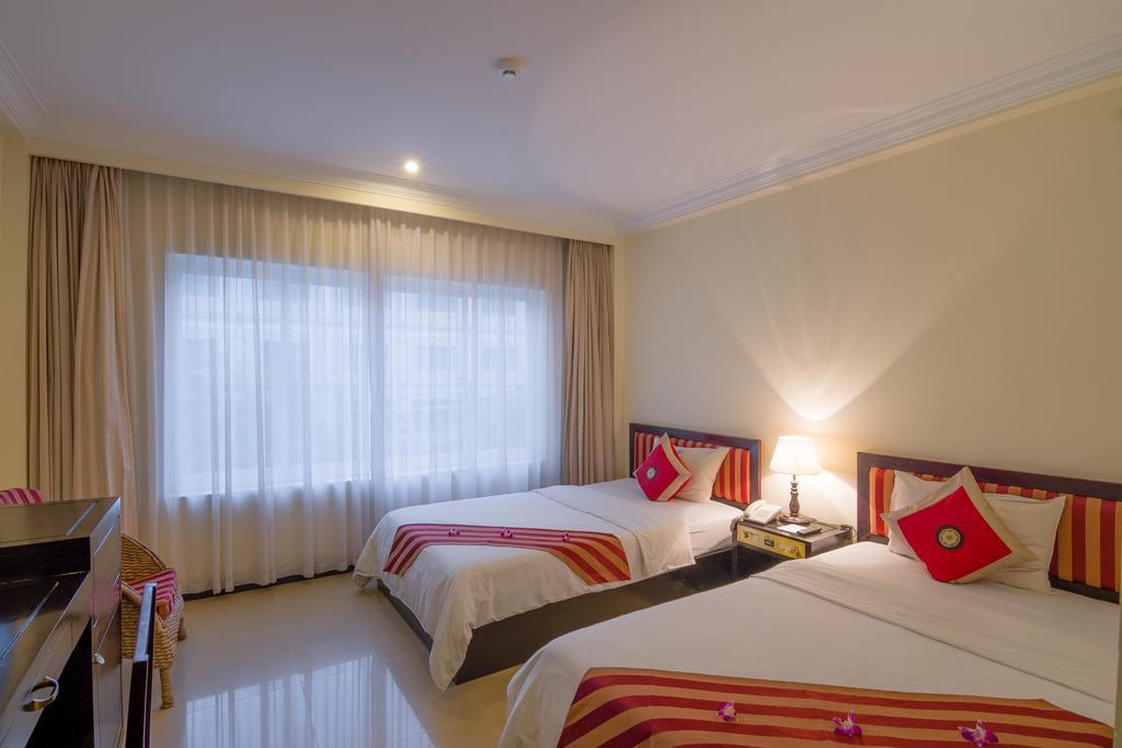 Angkor Riviera Hotel Siem Reap Exterior foto